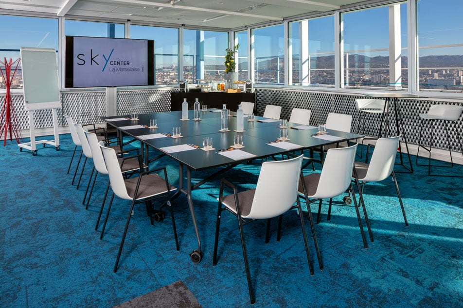 Louez une salle pour votre séminaire d'entreprise à marseille Tour La Marseillaise  | Sky Center - World Trade Center Marseille